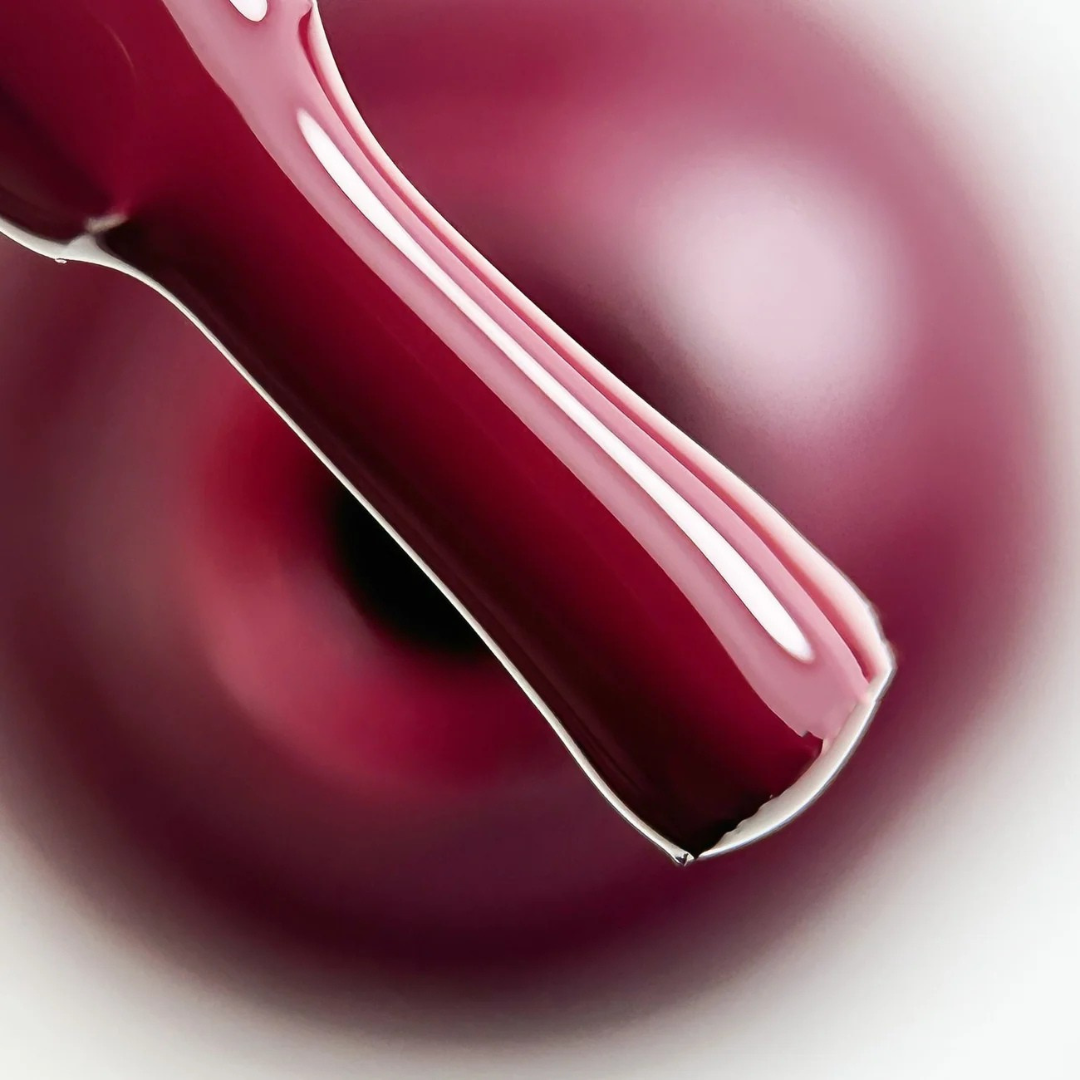 Studios Didier,  хибриден гел лак, "Red Velvet", 8ml